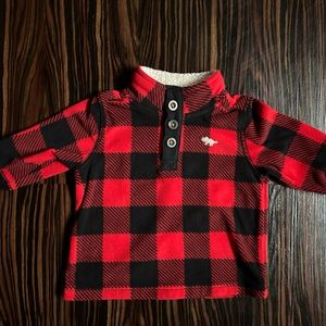 Carter’s Buffalo Plaid Red Black Buffalo Check Fleece Pullover Shirt 6 Months